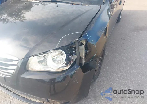 2010 Hyundai Elantra Gls z USA, uszkodzony, nr VIN KMHDU4AD6AU162901